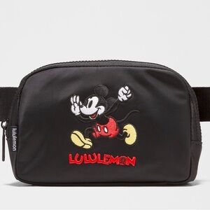 Disney x lululemon athletica - everywhere Belt Bag 1L